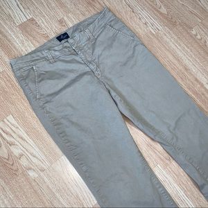 American Eagle Khaki Pants | Size 14